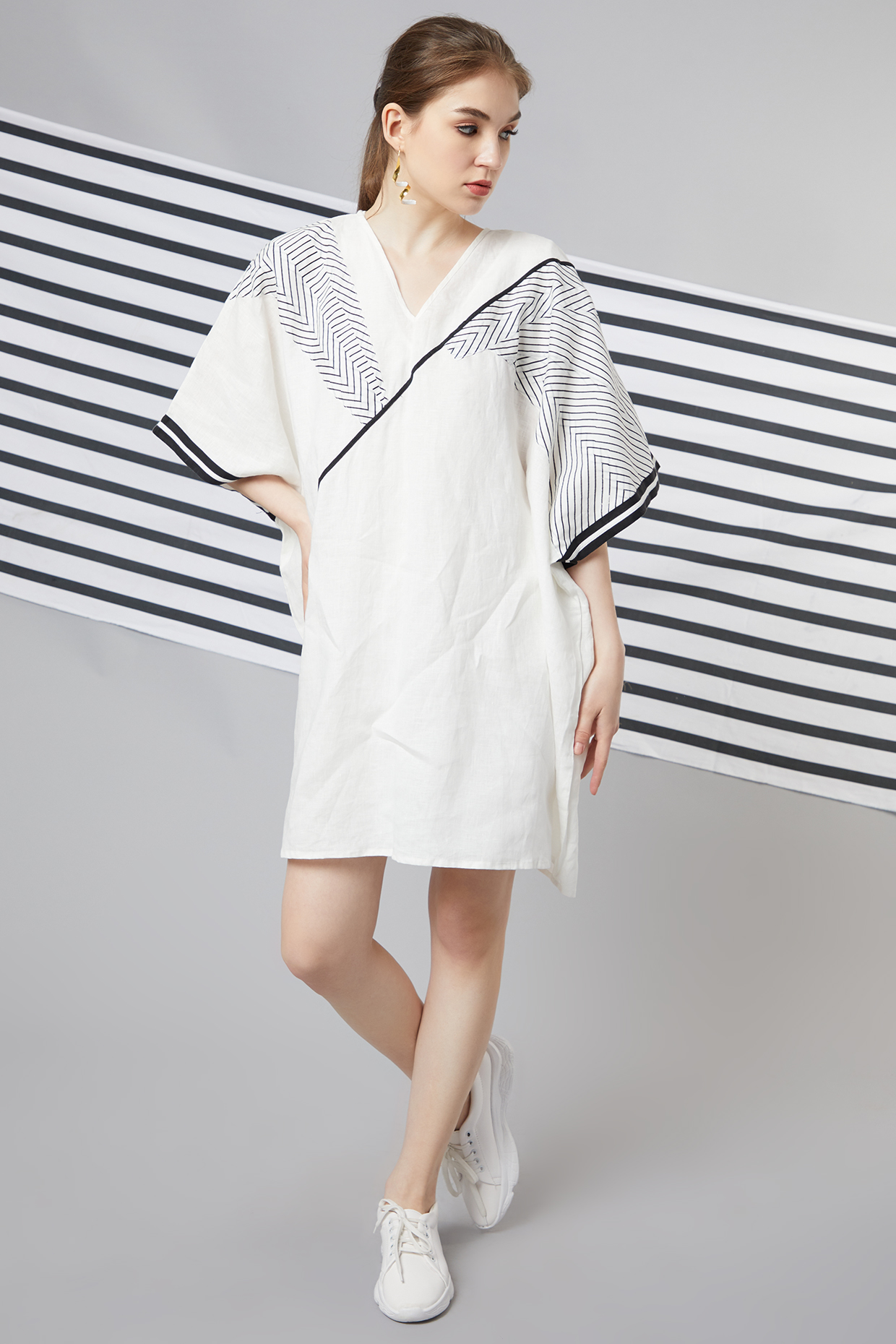 White Monochrome Patchwork Oversize Kaftan by Wendell Rodricks at Pernia's Pop Up Shop