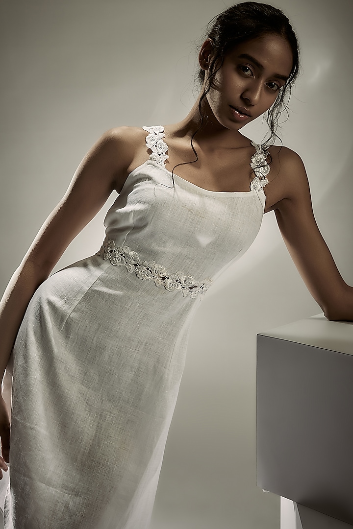 White Linen Lace Summer Dress With Embroidered Gloves by Wendell Rodricks at Pernia's Pop Up Shop