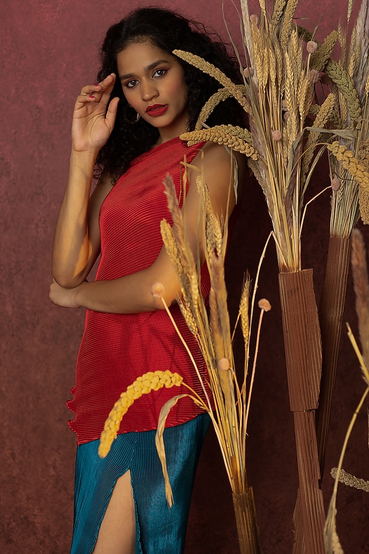 Scarlet & Lake Blue Crinkle Skirt Set by Wendell Rodricks at Pernia's Pop Up Shop