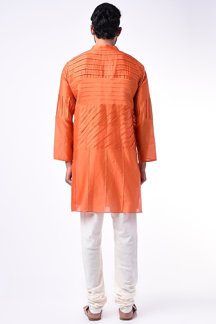 Orange Chanderi Silk Kurta by Wendell Rodricks Men at Pernia's Pop Up Shop