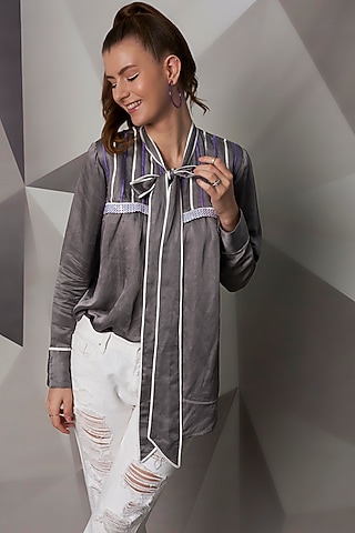 Grey Satin Linen Tie-up Top by Wendell Rodricks