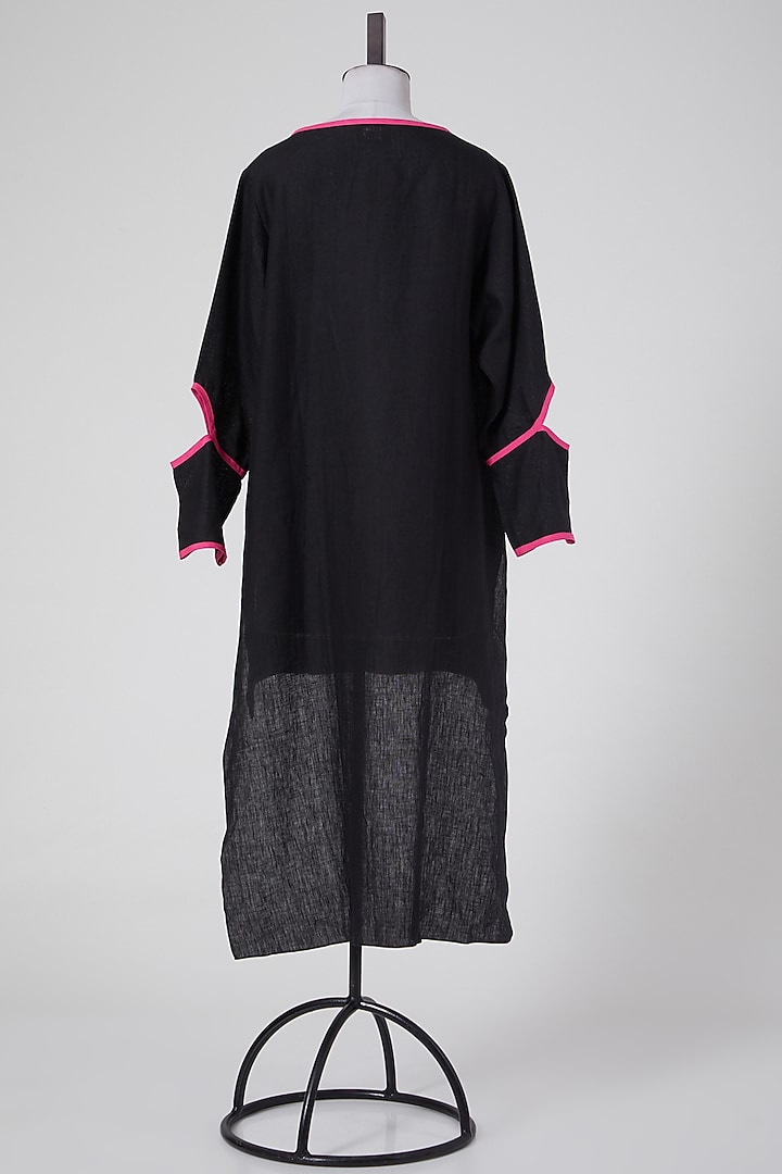 Black & Pink Linen Tunic by Wendell Rodricks at Pernia's Pop Up Shop