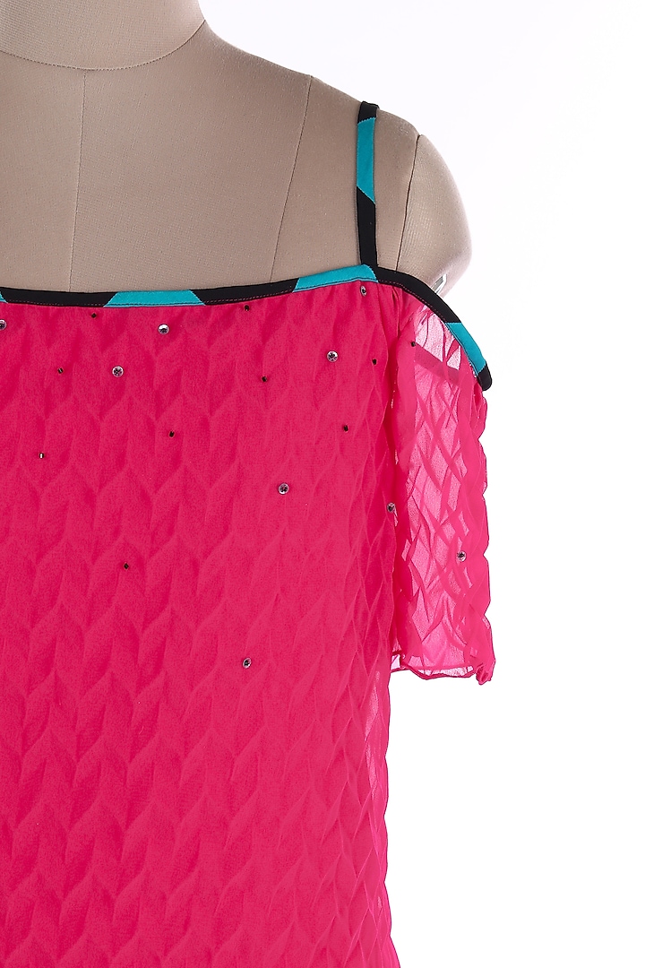Rani Pink Off- Shoulder Crinkled Top by Wendell Rodricks at Pernia's Pop Up Shop