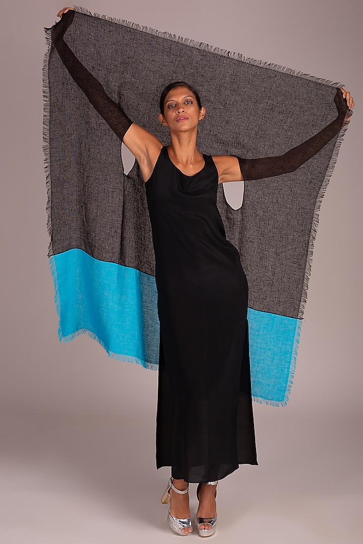 Black Color Blocked Cape With Fringe by Wendell Rodricks at Pernia's Pop Up Shop