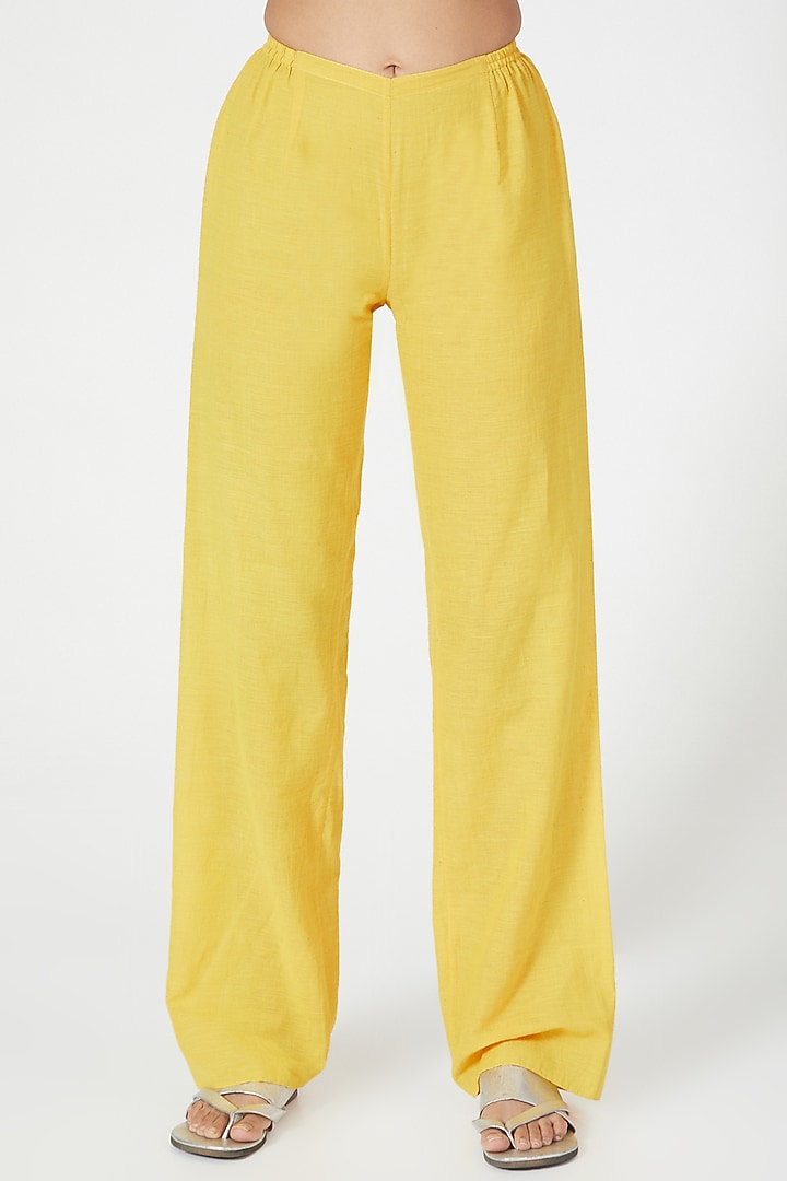 Yellow Linen Tunic Set by Wendell Rodricks at Pernia's Pop Up Shop