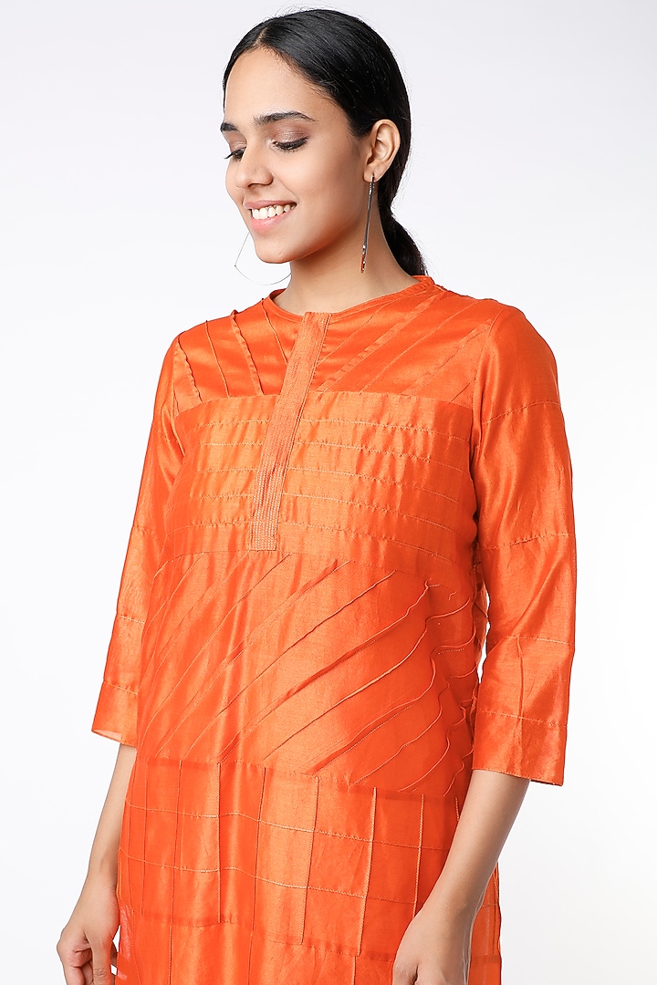 Orange All Over Pintuck Kurta by Wendell Rodricks at Pernia's Pop Up Shop