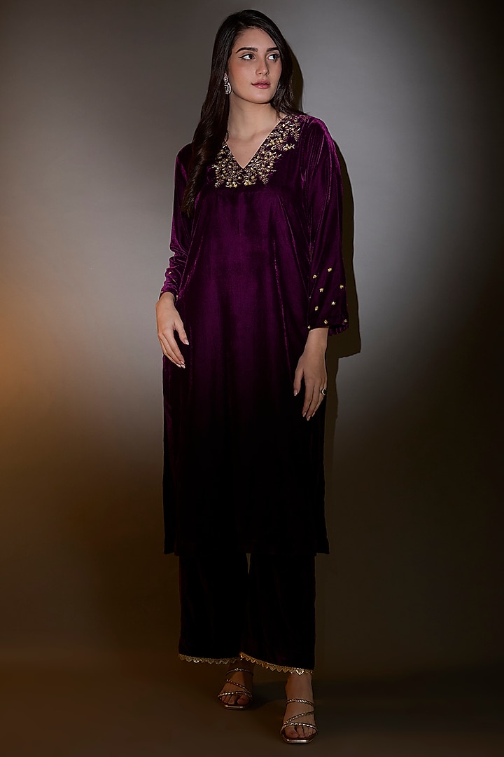 Wine Viscose Velvet Zari Embroidered Straight Kurta Set by The House of Ta-Ya at Pernia's Pop Up Shop