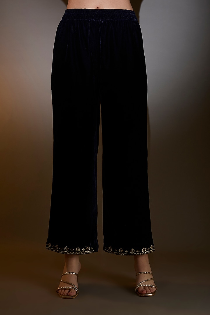 Blue Viscose Velvet Zari Embroidered Kaftan Set by The House of Ta-Ya at Pernia's Pop Up Shop