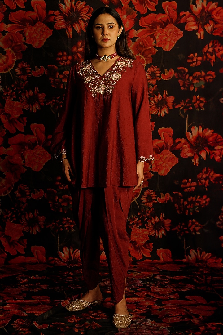 Maroon Chanderi Zari Embroidered Dhoti Set by The House of Ta-Ya at Pernia's Pop Up Shop