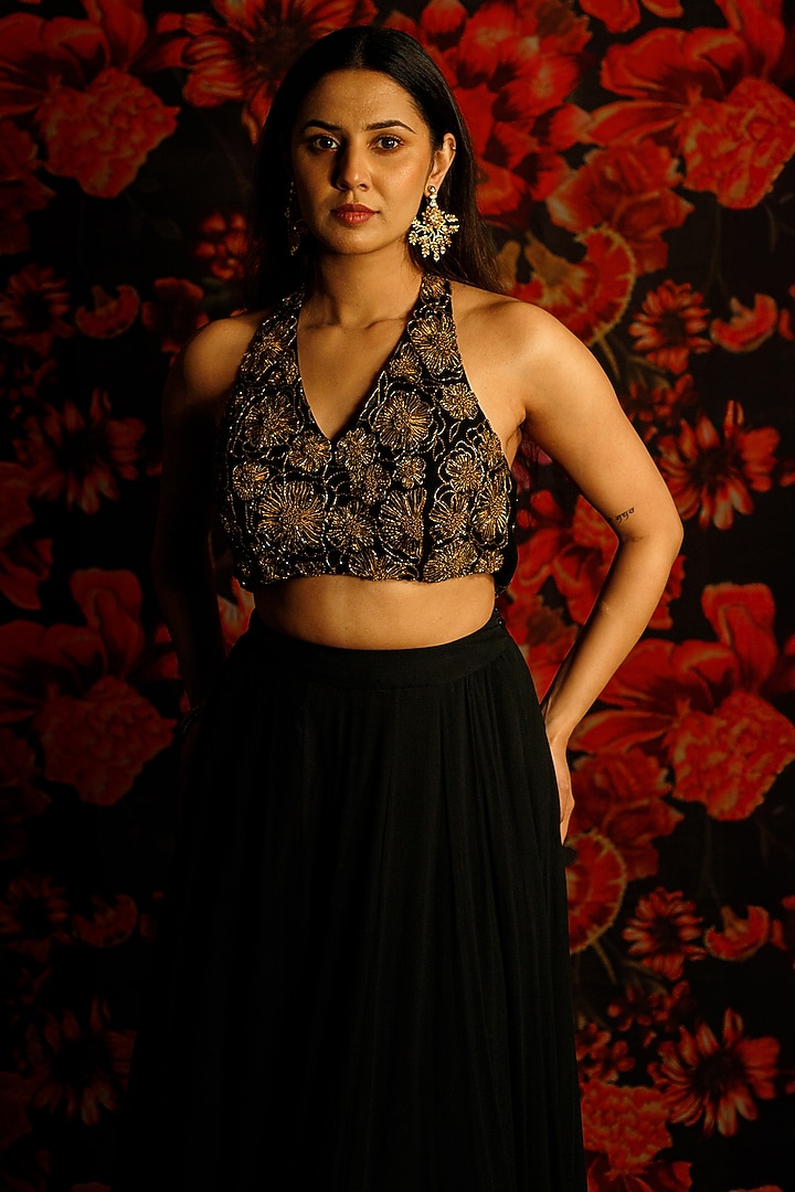 Black Georgette Gold Embroidered Lehenga Set by The House of Ta-Ya at Pernia's Pop Up Shop