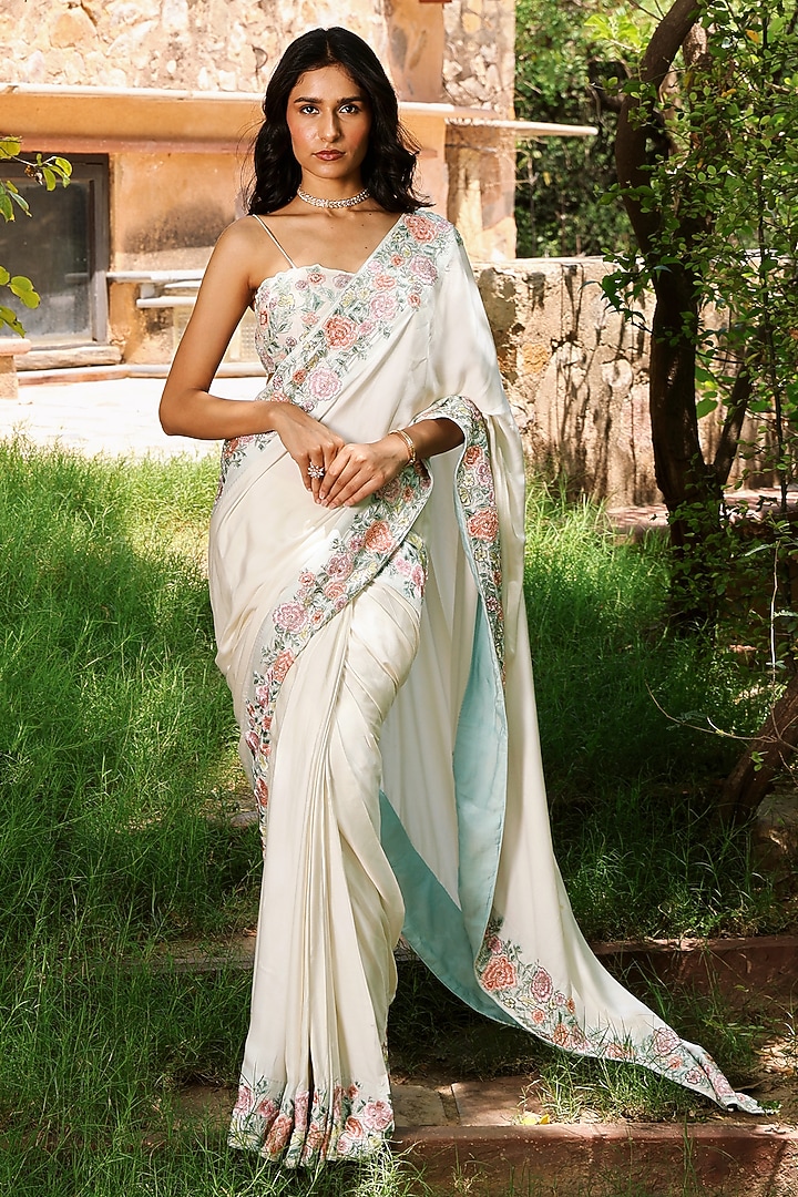 Cream Viscose Silk Floral Embroidered Reception Saree Set by The House of Ta-Ya at Pernia's Pop Up Shop