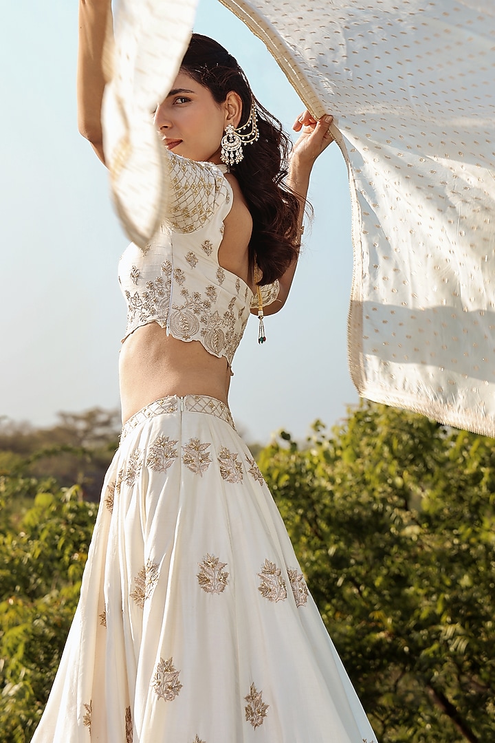 Cream Viscose Silk Hand Embroidered Wedding Lehenga Set by The House of Ta-Ya at Pernia's Pop Up Shop