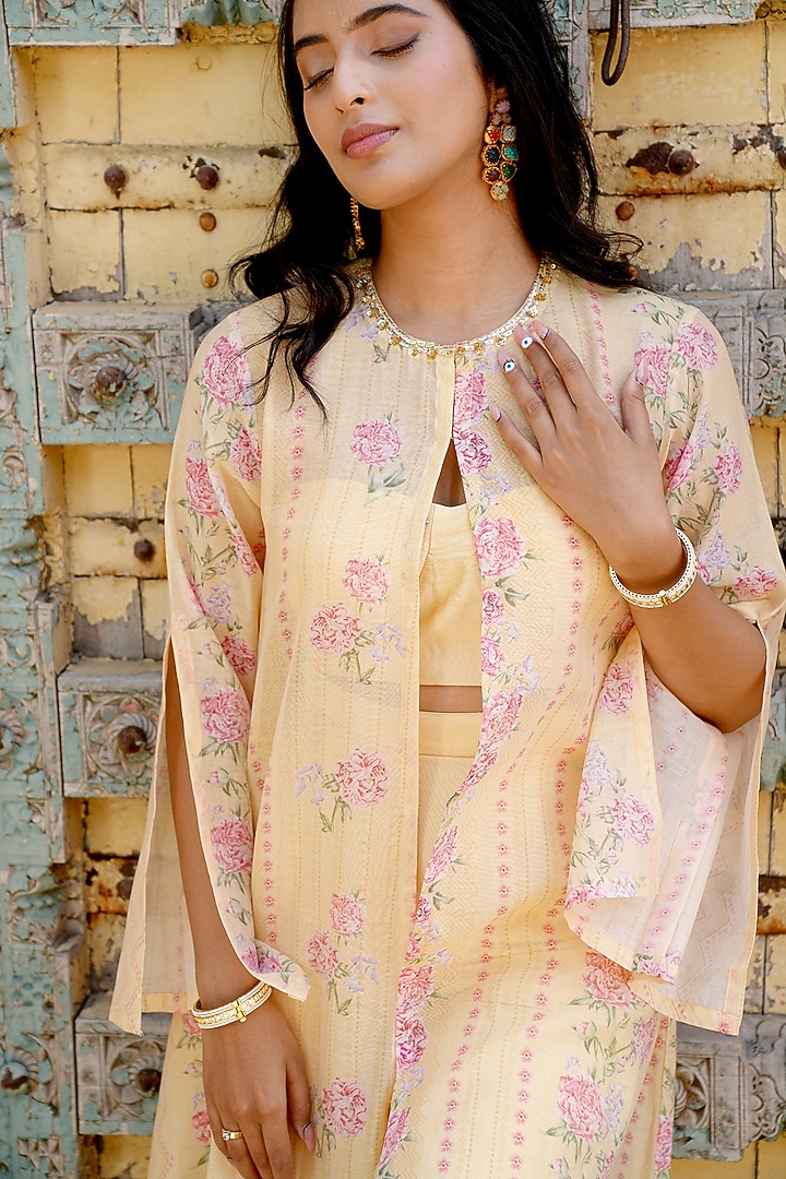 Misted Yellow Handwoven Chanderi Printed & Hand Embroidered Cape Set by The House of Ta-Ya at Pernia's Pop Up Shop
