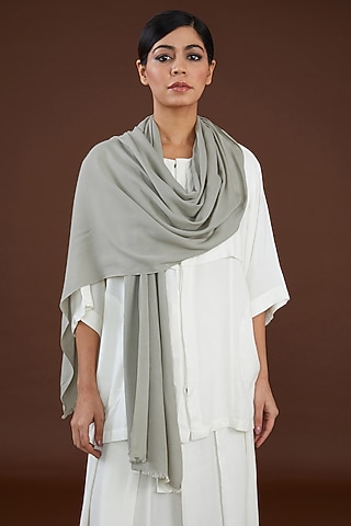 Green Lotus Stem Fiber Scarf by Whakato