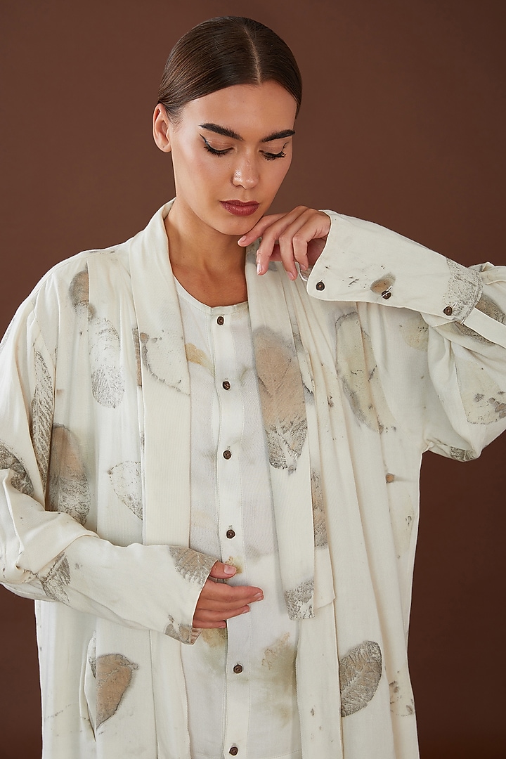 White Lotus Stem Fiber Hand Dyed Shrug by Whakato at Pernia's Pop Up Shop