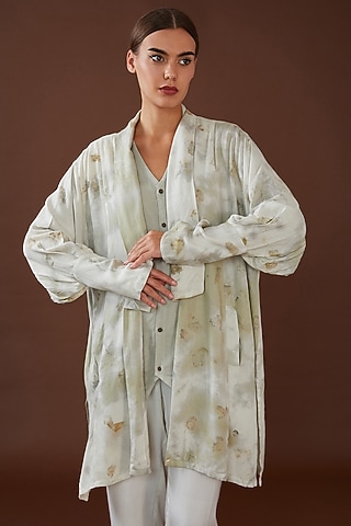 White Lotus Stem Fiber Hand Dyed Shrug by Whakato
