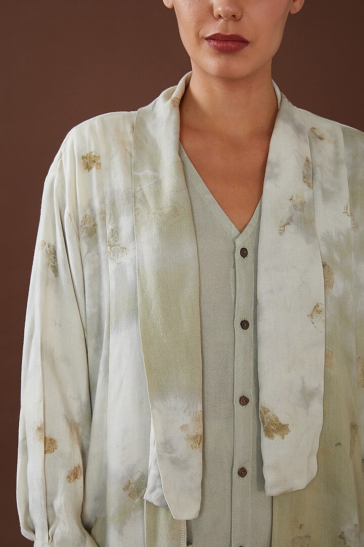 White Lotus Stem Fiber Hand Dyed Shrug by Whakato at Pernia's Pop Up Shop