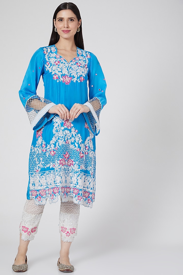 Turquoise Embroidered Kurta Set by White Lily by Navneet Sidhu