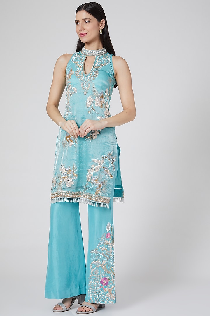 Ice Blue Embroidered Kurta Set by White Lily by Navneet Sidhu