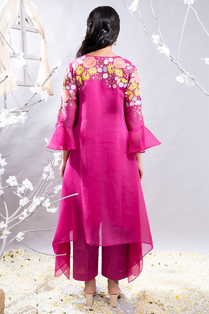 Fuchsia Pink Chanderi Floral Applique Embellished Asymmetrical Kurta Set by The White Tree Studio at Pernia's Pop Up Shop