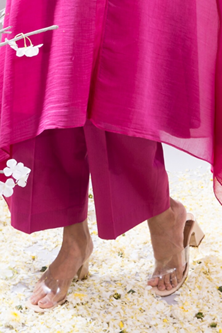 Fuchsia Pink Chanderi Floral Applique Embellished Asymmetrical Kurta Set by The White Tree Studio at Pernia's Pop Up Shop