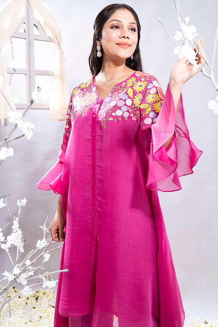Fuchsia Pink Chanderi Floral Applique Embellished Asymmetrical Kurta Set by The White Tree Studio at Pernia's Pop Up Shop