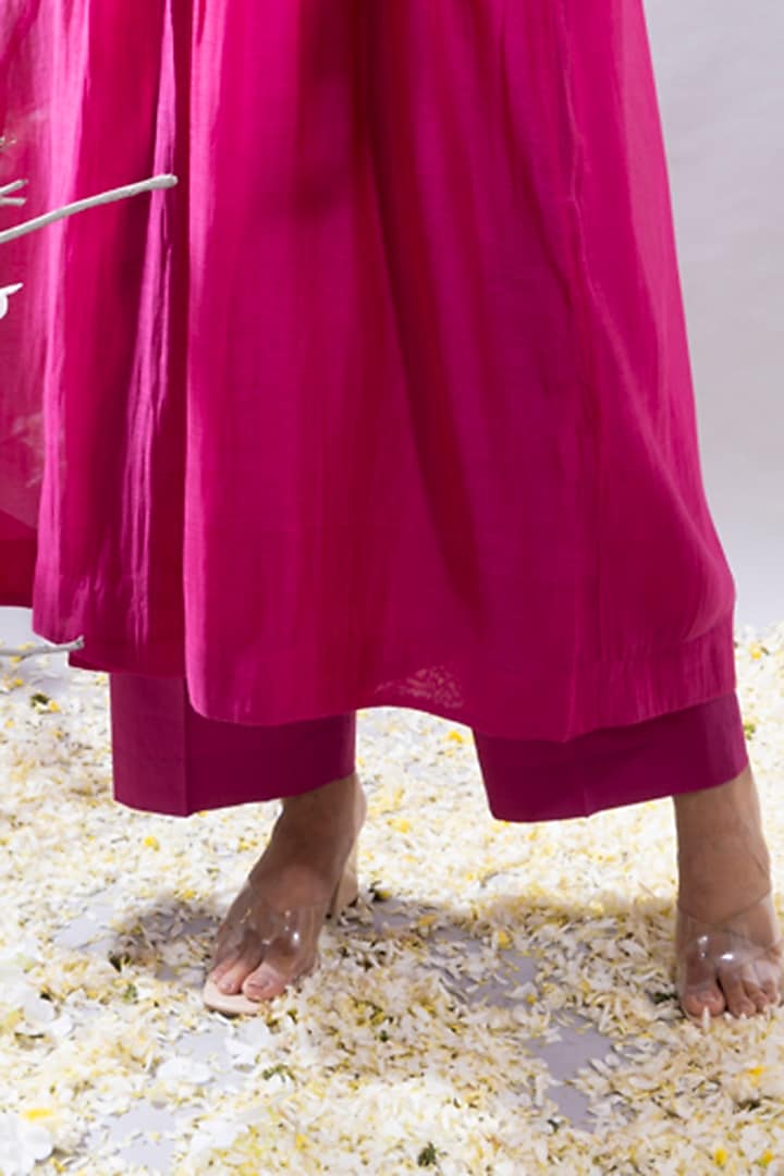 Fuchsia Pink Chanderi Badla Embellished Gathered Kurta Set by The White Tree Studio at Pernia's Pop Up Shop