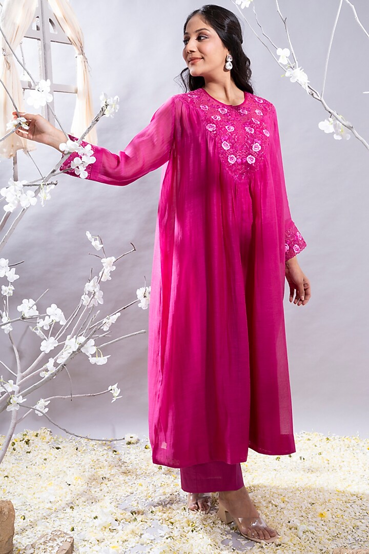 Fuchsia Pink Chanderi Badla Embellished Gathered Kurta Set by The White Tree Studio at Pernia's Pop Up Shop