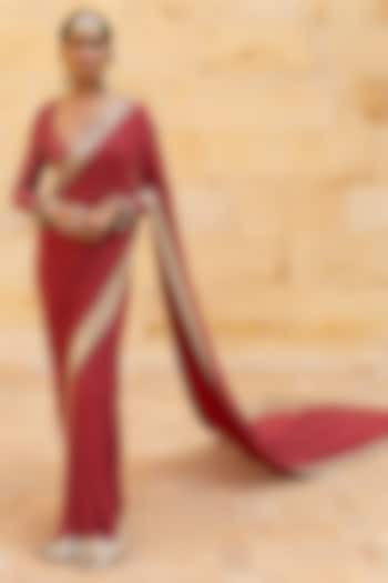 Red Georgette Hand Embroidered Bridal Saree Set by Arpita Mehta at Pernia's Pop Up Shop