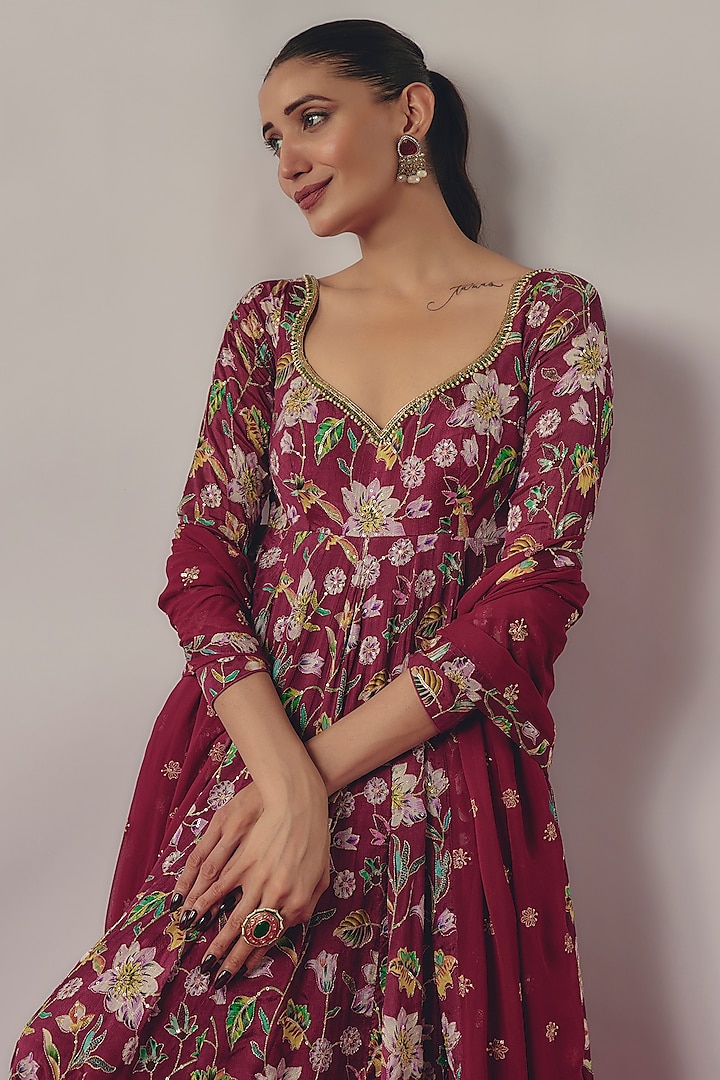Magenta Chinon Hand Embroidered Wedding Anarkali Set by Krishna Padia at Pernia's Pop Up Shop