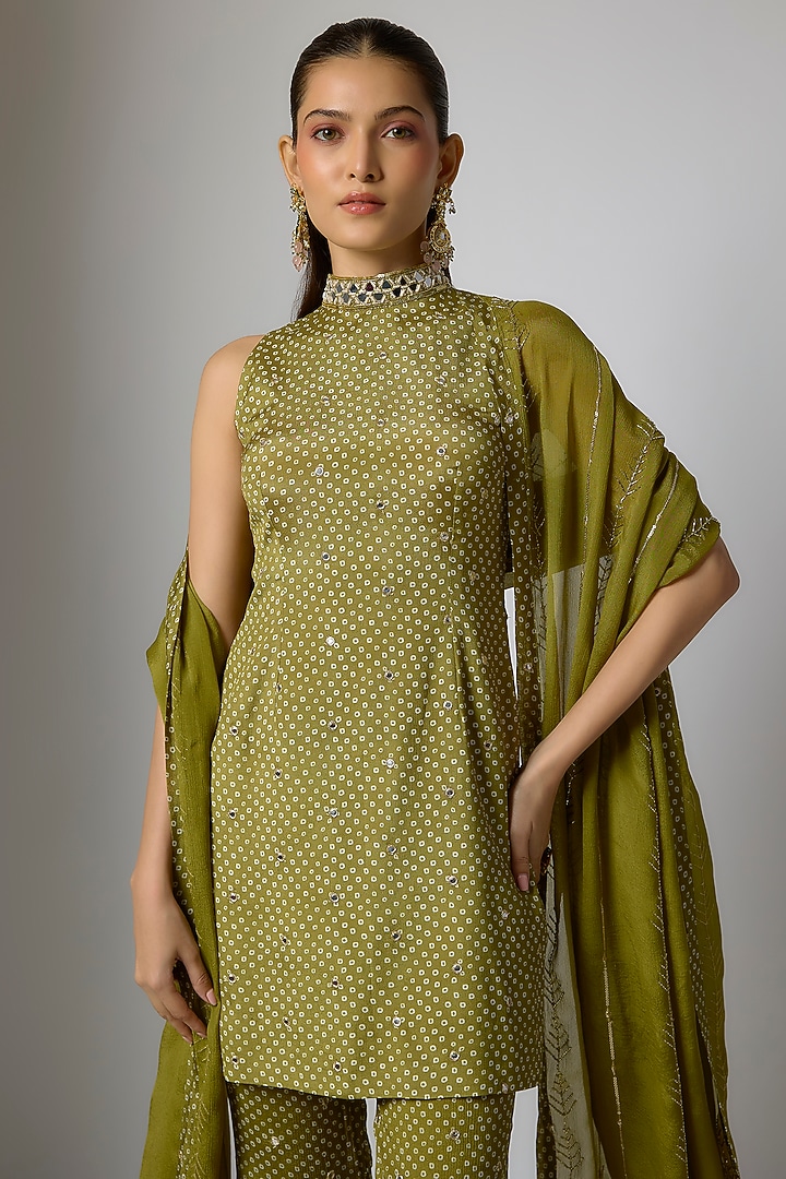 Mehendi Green Chinon Bandhani Printed & Hand Embroidered Kurta Set by Krishna Padia at Pernia's Pop Up Shop