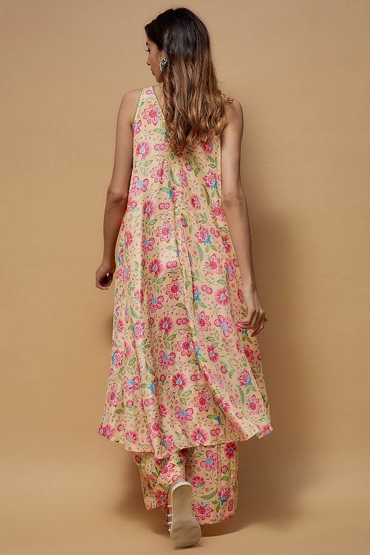 Yellow French Crepe Printed Kurta Set by Krishna Padia at Pernia's Pop Up Shop