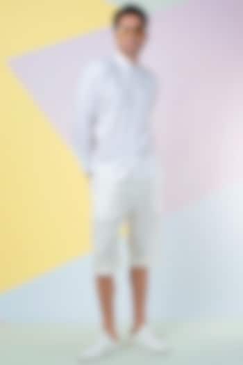 White Linen Shorts by Wendell Rodricks Men