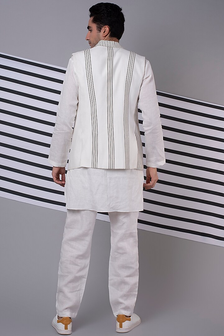 White Cotton Silk Printed Bundi Jacket Set by Wendell Rodricks Men at Pernia's Pop Up Shop