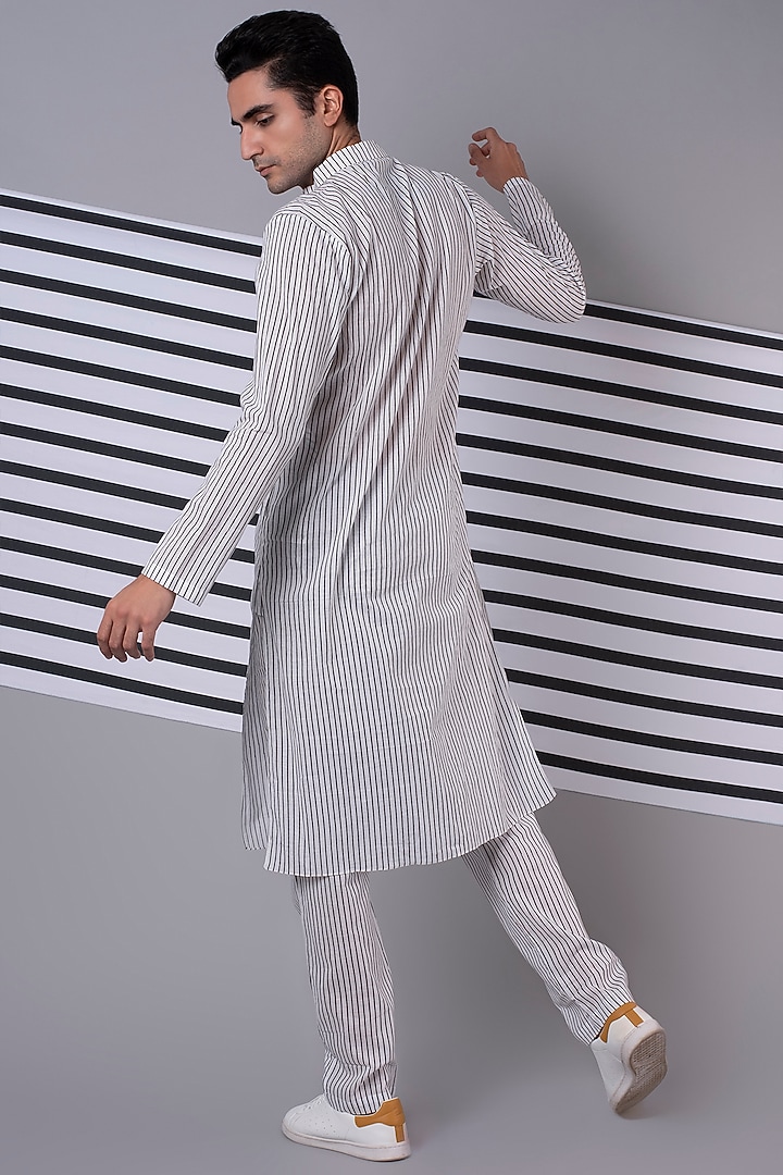 White Striped Kurta by Wendell Rodricks Men at Pernia's Pop Up Shop