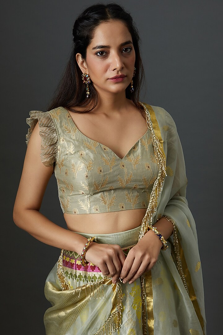 Grey Banarasi Silk Handwoven Bridal Lehenga Set by Warp 'N Weft at Pernia's Pop Up Shop