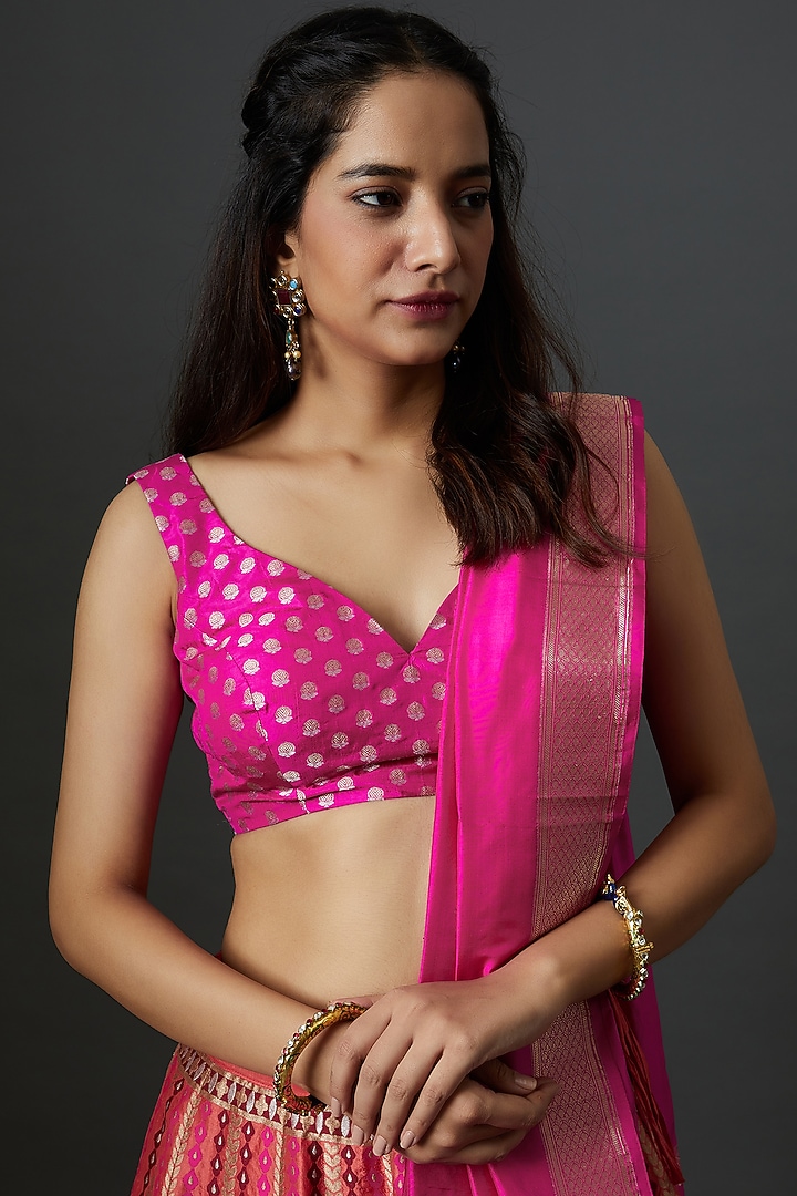 Pink Banarasi Silk Handwoven Wedding Lehenga Set by Warp 'N Weft at Pernia's Pop Up Shop