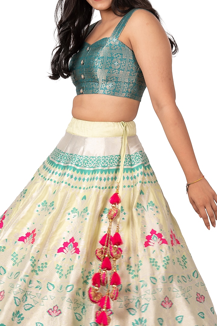 Mint Green Banarasi Silk Wedding Lehenga Set by Warp 'N Weft at Pernia's Pop Up Shop