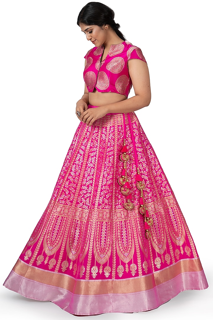 Hot Pink Handwoven Banarasi Wedding Lehenga Set by Warp 'N Weft at Pernia's Pop Up Shop