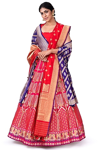 Red Handwoven Banarasi Lehenga Set by Warp 'N Weft