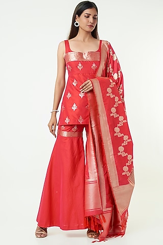 Red Silk Gharara Set by Warp 'N Weft