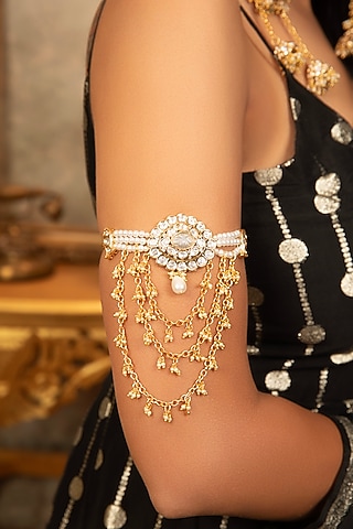 Gold Finish Kundan Polki & Pearl Bajuband by XAGO