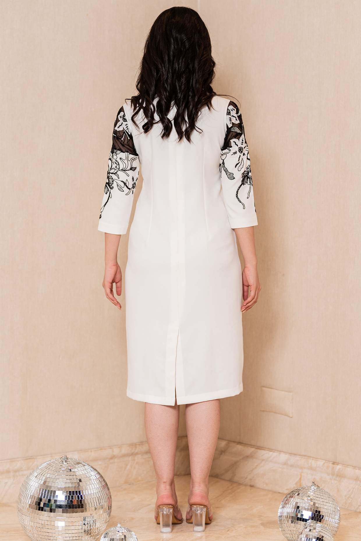 Dream Sister Jane organza puff sleeve smock dress in embroidered daisy  print | ASOS