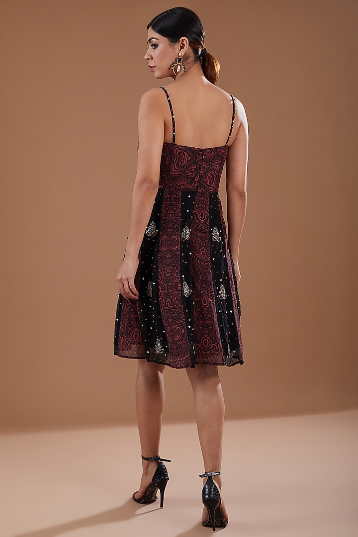 Black Georgette Abstract Printed Knee-Length Vacation Dress by YagaanaByP at Pernia's Pop Up Shop