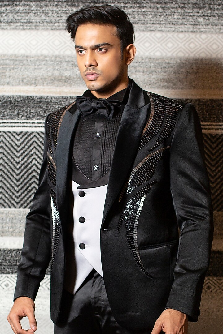 Black Italian Suiting Tuxedo Set by YAJY By Aditya Jain at Pernia's Pop Up Shop