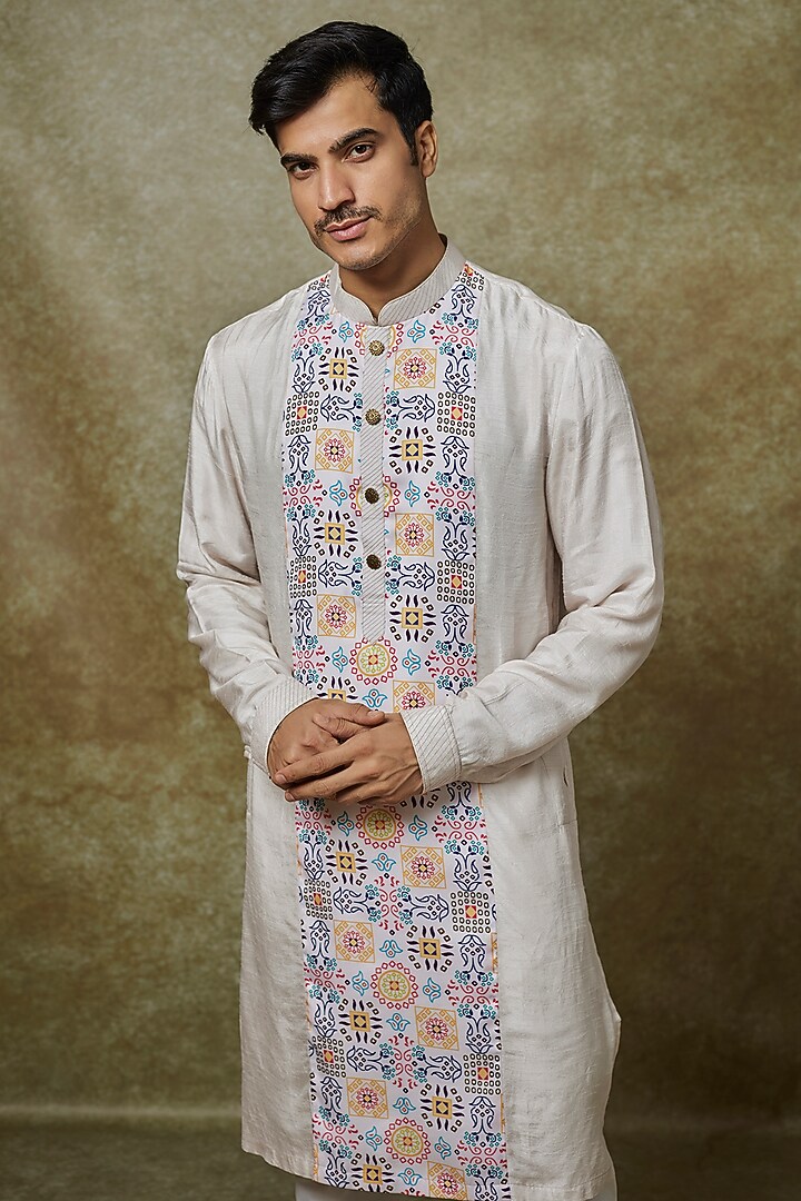 White Silk Abstract Printed Kurta Set by YAJY By Aditya Jain at Pernia's Pop Up Shop