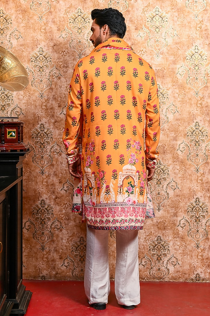 Yellow Muslin Printed Kurta Set by YAJY By Aditya Jain at Pernia's Pop Up Shop