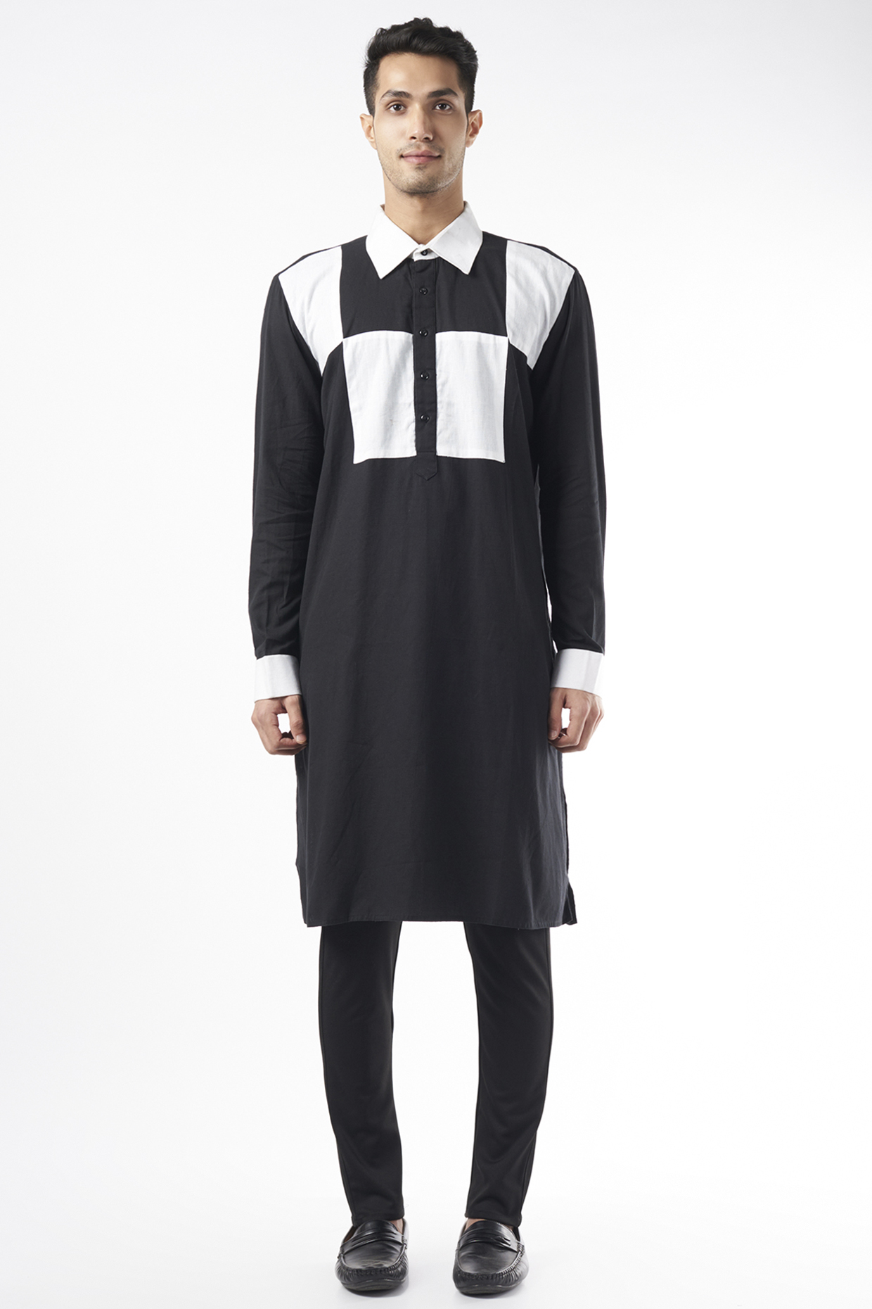 Black & White Linen Kurta by YAJY By Aditya Jain at Pernia's Pop Up Shop