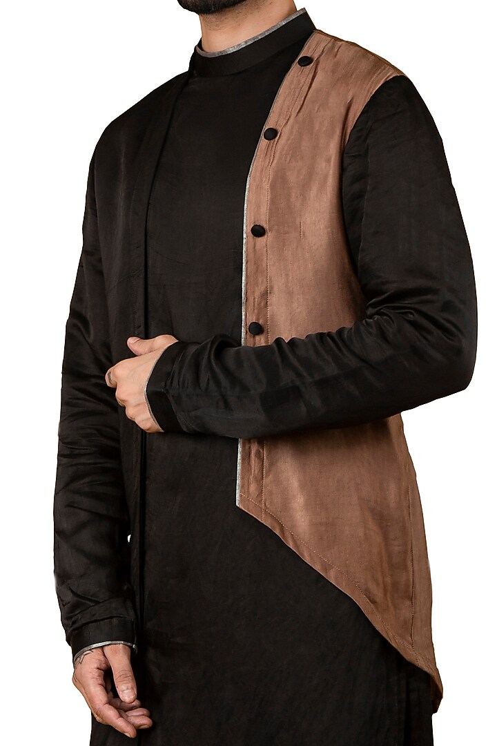Black Kurta With Attached Jacket by YAJY By Aditya Jain at Pernia's Pop Up Shop