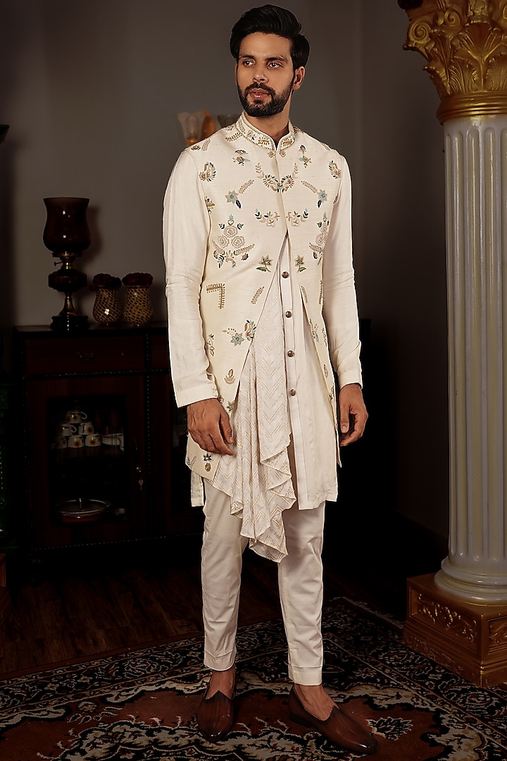 Off-White Silk Embellished indowestern Jacket by YAJY By Aditya Jain